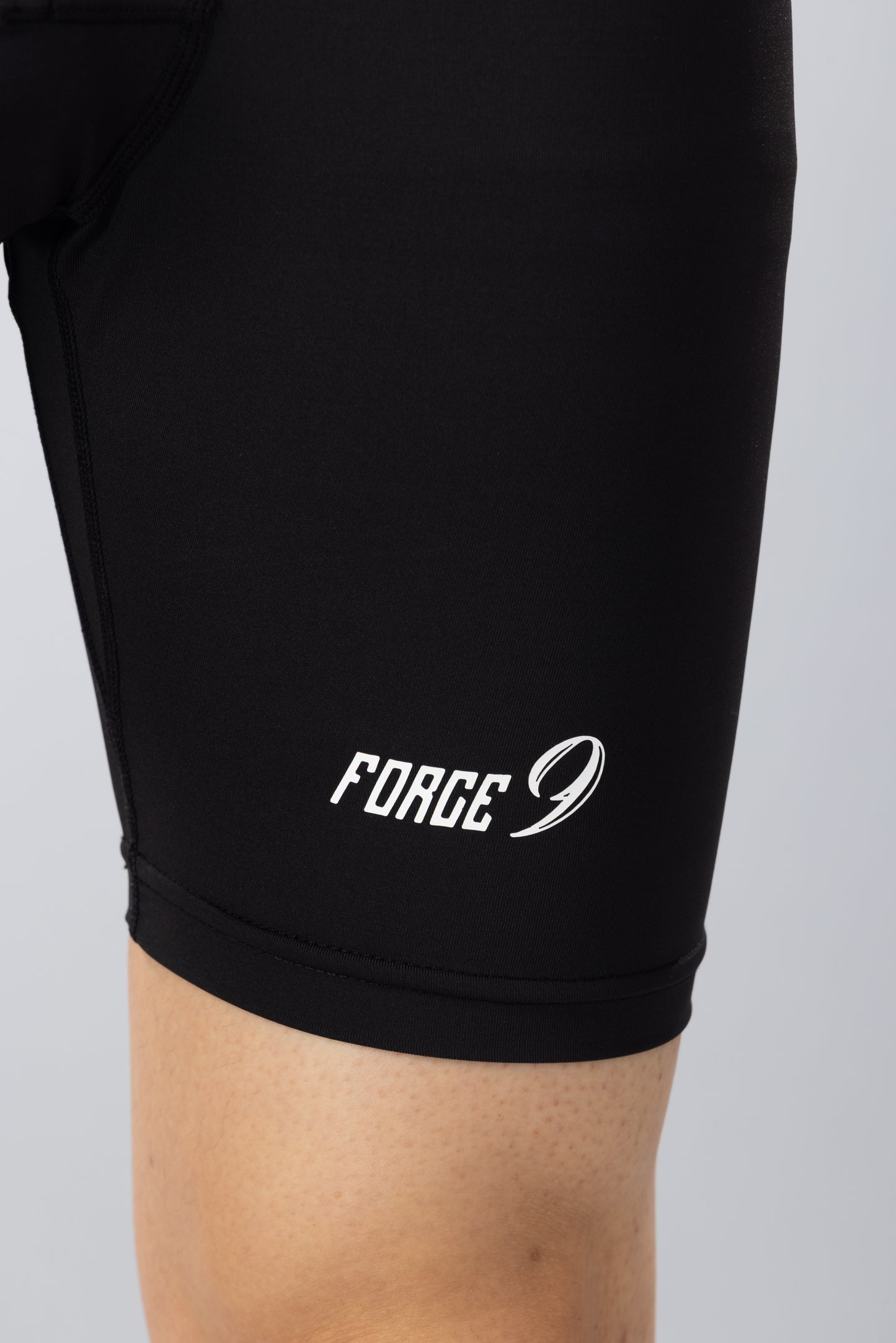 Inner for warm-up suit [half pants for men]